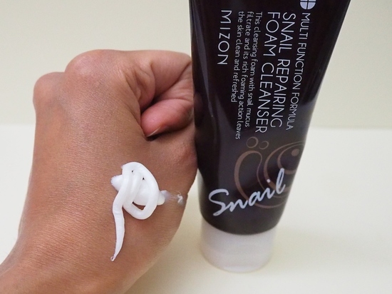         Mizon Snail Repairing Foam Cleanser Mizon (,  1)