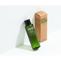       Centella Green Level Calming Toner Purito.  2