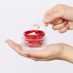        Retinol Collagen Lifting Cream Medi-Peel.  2